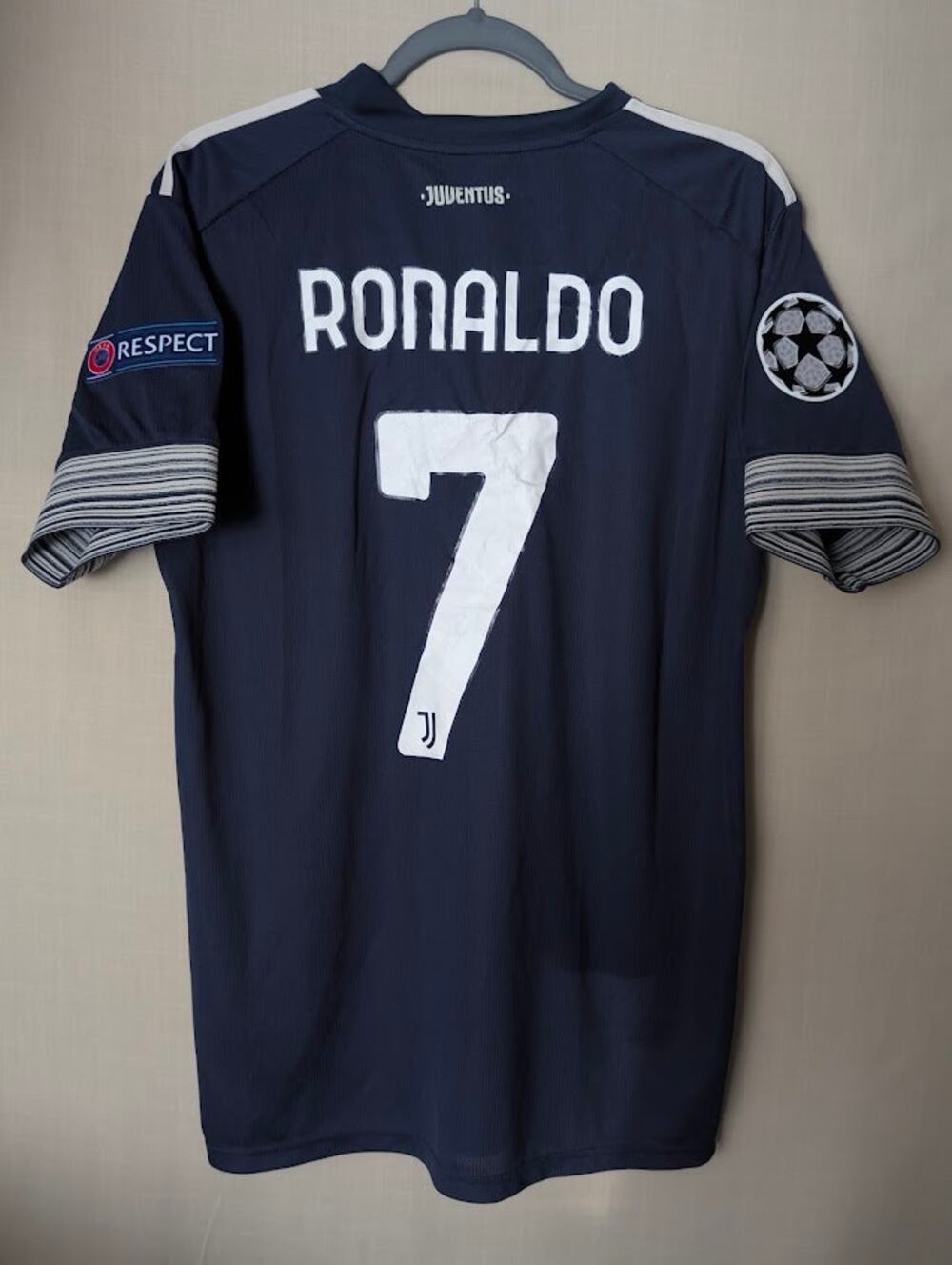 Juventus 2020-21 Away Ronaldo Jersey Men's Large UCL Patched